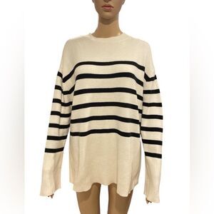 Zesica Striped Black and Cream Women's Sweater size M